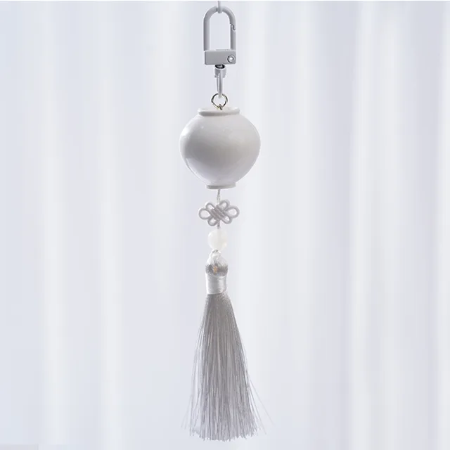 MU:DS White Porcelain Moon Jar Keyring